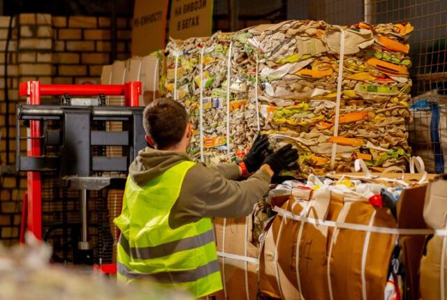 Circular Logistics_ Waste-Free Supply Chains