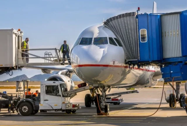 Cut-Air-Freight-Costs-Without-Losing-Speed | Fak Cargo