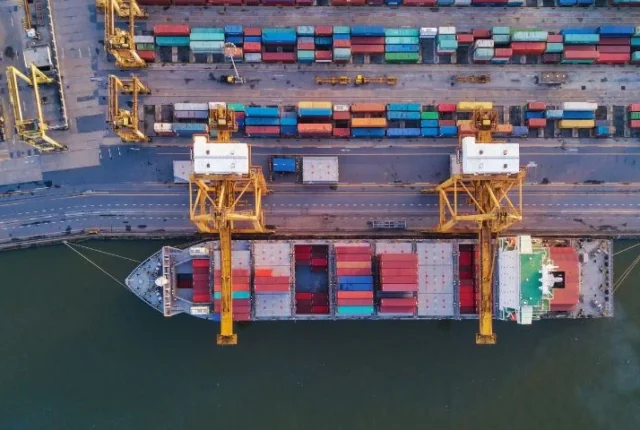 Blockchain in Supply Chain Financing | Fak Cargo